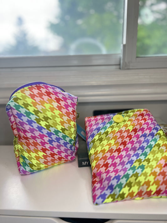 On the Go Glow Floral Bags | Pouch